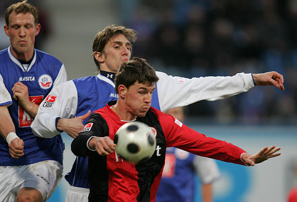 而这股潮流 而这股潮流