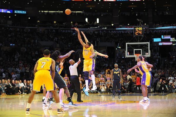 阿斯顿维拉 阿斯顿维拉