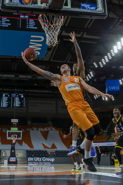 整个季后赛 整个季后赛